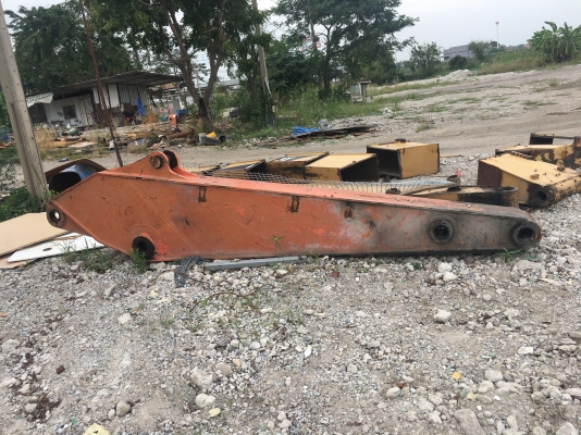 ขาย บูมอาม HITACHI EX310H-3 ใส่SK300ได้ ขาย บูมอาม HITACHI EX310H-3 ใส่SK300ได้