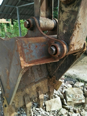 มี VDO ให้ชม.รถแบคโฮ CAT 312 เอกสารเล่ม ราคา 500000 มี VDO ให้ชม.รถแบคโฮ CAT 312 เอกสารเล่ม ราคา 500000