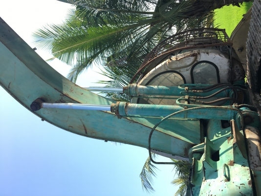 ขายกระบอกยกใส่ sk200-5 Mark 5