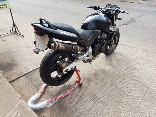 ขายแลกเทิร์น HONDA HORNET250 สีสวย เครื่องดี ท่อแต่ง กันล้ม แฮนด์บาร์ ยางหน้าหลังเต็ม ทะเบียนพร้อมโอ