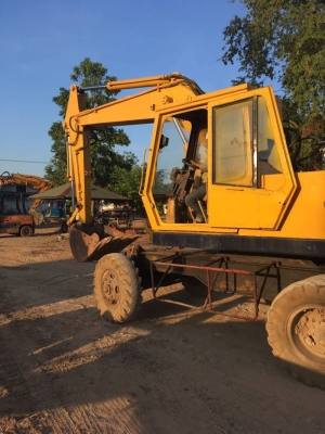 ขาย 300,000 แบคโฮล้อยาง MITSUBISHI MS 110 เครื่องดี ปั้มแรง เกียร์ดี ยางดี เอวแน่น รถพร้อมใช้งาน เอกสารซื้อขาย รถอยู่ กำแพงเพชร 090-772-3710 090-772-3708