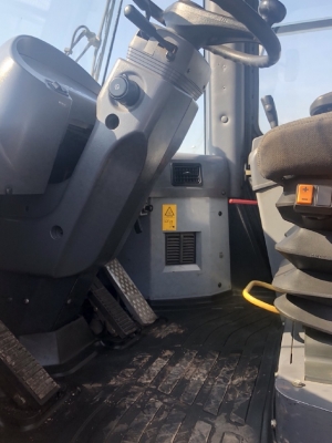 ขายรถตักล้อยาง KOMATSU WA380-5 นำเข้าเองจากญี่ปุ่น สภาพสวยพร้อมใช้ มีVDOการทำงานครับ