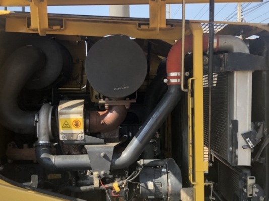 ขายรถตักล้อยาง KOMATSU WA380-5 นำเข้าเองจากญี่ปุ่น สภาพสวยพร้อมใช้ มีVDOการทำงานครับ