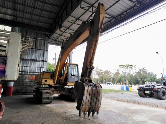 แบคโฮ KOMATSU PC200-6 **ขายตามสภาพ + เอกสารครบ แบคโฮ KOMATSU PC200-6 **ขายตามสภาพ + เอกสารครบ