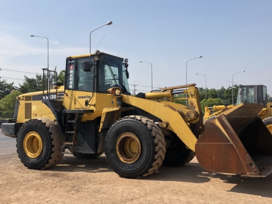 ขายรถตักล้อยาง KOMATSU WA430-6 นำเข้าเองจากญี่ปุ่น สภาพสวยพร้อมใช้ มีVDOการทำงานครับ ขายรถตักล้อยาง KOMATSU WA430-6 นำเข้าเองจากญี่ปุ่น สภาพสวยพร้อมใช้ มีVDOการทำงานครับ