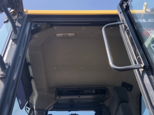 ขายรถตักล้อยาง KOMATSU WA430-6 นำเข้าเองจากญี่ปุ่น สภาพสวยพร้อมใช้ มีVDOการทำงานครับ ขายรถตักล้อยาง KOMATSU WA430-6 นำเข้าเองจากญี่ปุ่น สภาพสวยพร้อมใช้ มีVDOการทำงานครับ