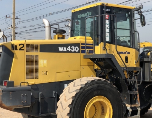 ขายรถตักล้อยาง KOMATSU WA430-6 นำเข้าเองจากญี่ปุ่น สภาพสวยพร้อมใช้ มีVDOการทำงานครับ ขายรถตักล้อยาง KOMATSU WA430-6 นำเข้าเองจากญี่ปุ่น สภาพสวยพร้อมใช้ มีVDOการทำงานครับ