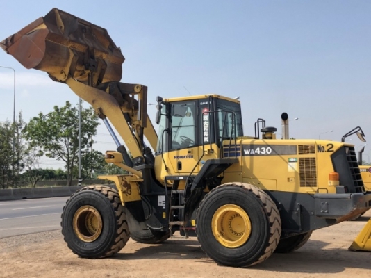 ขายรถตักล้อยาง KOMATSU WA430-6 นำเข้าเองจากญี่ปุ่น สภาพสวยพร้อมใช้ มีVDOการทำงานครับ ขายรถตักล้อยาง KOMATSU WA430-6 นำเข้าเองจากญี่ปุ่น สภาพสวยพร้อมใช้ มีVDOการทำงานครับ