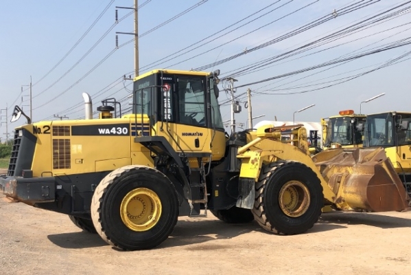 ขายรถตักล้อยาง KOMATSU WA430-6 นำเข้าเองจากญี่ปุ่น สภาพสวยพร้อมใช้ มีVDOการทำงานครับ ขายรถตักล้อยาง KOMATSU WA430-6 นำเข้าเองจากญี่ปุ่น สภาพสวยพร้อมใช้ มีVDOการทำงานครับ