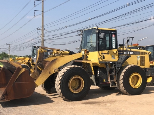 ขายรถตักล้อยาง KOMATSU WA430-6 นำเข้าเองจากญี่ปุ่น สภาพสวยพร้อมใช้ มีVDOการทำงานครับ ขายรถตักล้อยาง KOMATSU WA430-6 นำเข้าเองจากญี่ปุ่น สภาพสวยพร้อมใช้ มีVDOการทำงานครับ