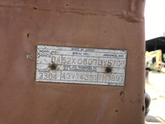 ขาย 295,000 รถแทร็กเตอร์ CAT D4E  ตีนเป็ด หัวฉีดปากกา เครื่องดี เกียร์ตัดแรง ช่วงล่างเต็ม ใบมีดสไลด์ รถสวยพร้อมใช้ เอกสารสัญญาซื้อขาย รถอยู่ นครปฐม  090-772-3710 090-772-3708