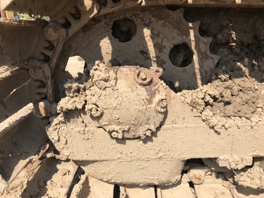 ขาย 255,000 รถแทร็กเตอร์ CAT D4E  ตีนเป็ด เครื่องดี เกียร์ตัดแรง ช่วงล่างเต็ม ใบมีดสไลด์ รถสวยพร้อมใช้ เอกสารสัญญาซื้อขาย รถอยู่ นครปฐม  090-772-3710 090-772-3708