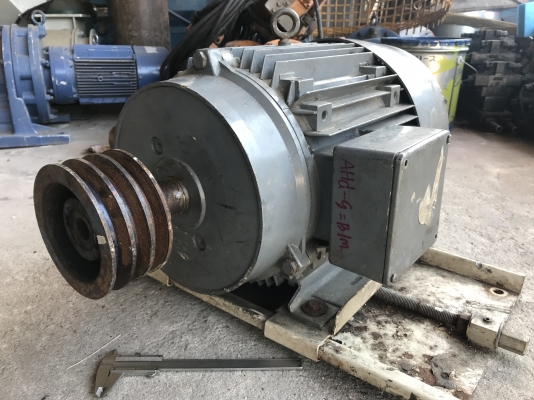 ขายมอเตอร์ไฟฟ้า Brook Crompton 20HP.(15Kw.) 380V 1450rpm. made in England รุ่นทำอังกฤษแท้ สภาพสวยเดิมๆ หมุนนิ่ม พร้อมใช้งาน