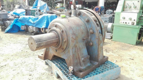 หัวเกียร์ทดญี่ปุ่น SUMITOMO อัตราทด 1:59 (25rpm) เพลาขาออก 7&rdquo;(170mm) เพลาขาเข้า 3&rdquo;(80mm)