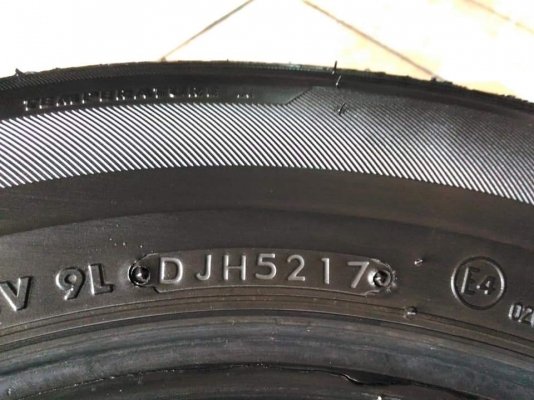 ยาง\% คัดสภาพ Bridgestone Turanza GR-100 205 65 15 ผลิตปลายปี 2017(ลงพื้น เม.ย.2018) มีประกัน ขายถูก