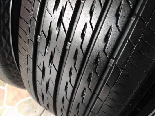 ยาง\% คัดสภาพ Bridgestone Turanza GR-100 205 65 15 ผลิตปลายปี 2017(ลงพื้น เม.ย.2018) มีประกัน ขายถูก