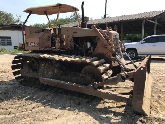 ขาย 295,000 รถแทร็กเตอร์ CAT D4E ตีนเป็ด หัวฉีดปากกา เครื่องดี เกียร์ตัดแรง ช่วงล่างเต็ม ใบมีดสไลด์ รถสวยพร้อมใช้ เอกสารสัญญาซื้อขาย รถอยู่ นครปฐม 064-191-1112 ขาย 295,000 รถแทร็กเตอร์ CAT D4E ตีนเป็ด หัวฉีดปากกา เครื่องดี เกียร์ตัดแรง ช่วงล่างเต็ม ใบมีดสไลด์ รถสวยพร้อมใช้ เอกสารสัญญาซื้อขาย รถอยู่ นครปฐม 064-191-1112