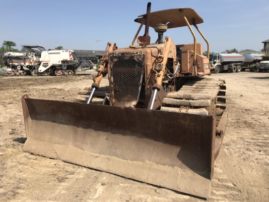 ขาย 295,000 รถแทร็กเตอร์ CAT D4E ตีนเป็ด หัวฉีดปากกา เครื่องดี เกียร์ตัดแรง ช่วงล่างเต็ม ใบมีดสไลด์ รถสวยพร้อมใช้ เอกสารสัญญาซื้อขาย รถอยู่ นครปฐม 064-191-1112 ขาย 295,000 รถแทร็กเตอร์ CAT D4E ตีนเป็ด หัวฉีดปากกา เครื่องดี เกียร์ตัดแรง ช่วงล่างเต็ม ใบมีดสไลด์ รถสวยพร้อมใช้ เอกสารสัญญาซื้อขาย รถอยู่ นครปฐม 064-191-1112