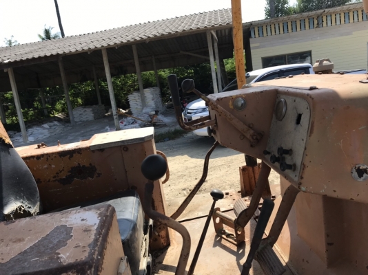 ขาย 295,000 รถแทร็กเตอร์ CAT D4E ตีนเป็ด หัวฉีดปากกา เครื่องดี เกียร์ตัดแรง ช่วงล่างเต็ม ใบมีดสไลด์ รถสวยพร้อมใช้ เอกสารสัญญาซื้อขาย รถอยู่ นครปฐม 064-191-1112 ขาย 295,000 รถแทร็กเตอร์ CAT D4E ตีนเป็ด หัวฉีดปากกา เครื่องดี เกียร์ตัดแรง ช่วงล่างเต็ม ใบมีดสไลด์ รถสวยพร้อมใช้ เอกสารสัญญาซื้อขาย รถอยู่ นครปฐม 064-191-1112