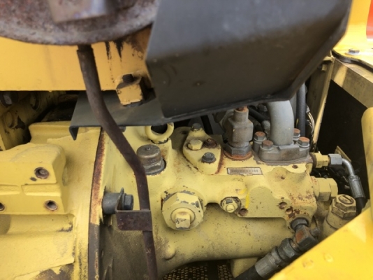 ขายรถขุด KOMATSU PC60-7 นำเข้าเองจากญี่ปุ่น สภาพสวยพร้อมใช้ มีVDOการทำงานครับ ขายรถขุด KOMATSU PC60-7 นำเข้าเองจากญี่ปุ่น สภาพสวยพร้อมใช้ มีVDOการทำงานครับ