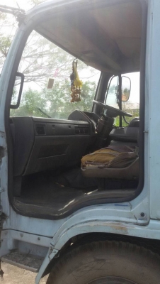 ขาย รถ HINO 6 ล้อติดเครน ขาย รถ HINO 6 ล้อติดเครน