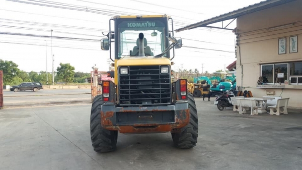 ขาย รถตัก KOMATSU WA100 ขาย รถตัก KOMATSU WA100
