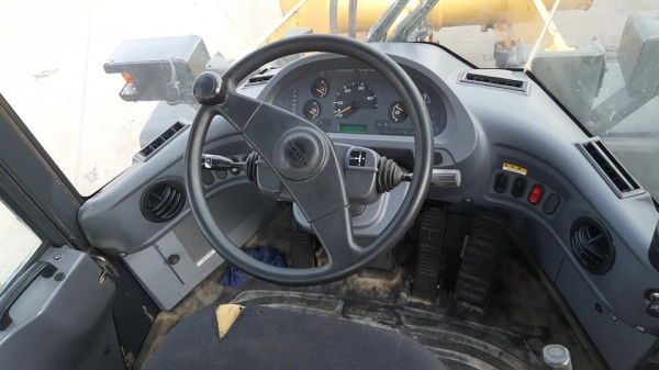 ขาย รถตัก KOMATSU WA100 ขาย รถตัก KOMATSU WA100