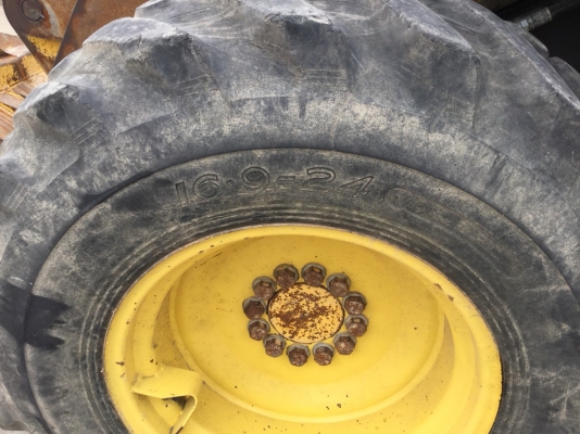 ขาย รถตัก KOMATSU WA100 ขาย รถตัก KOMATSU WA100