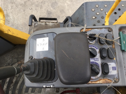 ขาย รถตัก KOMATSU WA100 ขาย รถตัก KOMATSU WA100