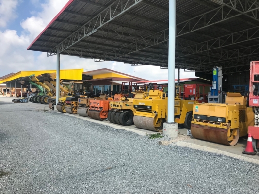 ขายรถบด2.5ตันSAKAIรุ่นTG25หน้าเหล็กหลังยาง3เส้นนำเข้าญี่ปุ่น ไม่เคยใช้งานในไทยสภาพดีพร้อมใช้งาน Line:Jiraroj2909