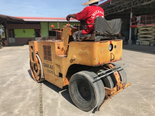 ขายรถบด2.5ตันSAKAIรุ่นTG25หน้าเหล็กหลังยาง3เส้นนำเข้าญี่ปุ่น ไม่เคยใช้งานในไทยสภาพดีพร้อมใช้งาน Line:Jiraroj2909