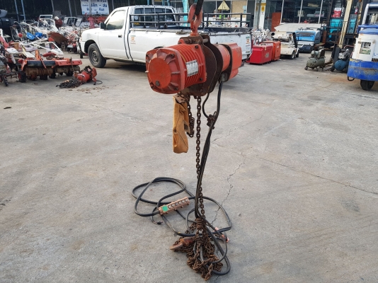 ขายรอกไฟฟ้า Black Bear รุ่น YSL - 050 0.5 ตัน