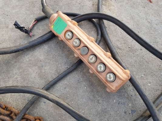 ขายรอกไฟฟ้า Black Bear รุ่น YSL - 050 0.5 ตัน