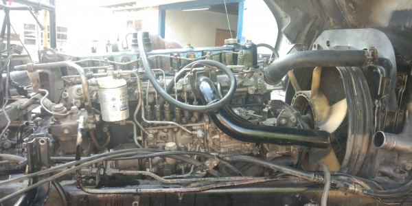 ขายเครื่องเดก้า270ยูโรวันใช้ได้หมดทุกอย่างยกเว้นชาปก้านสูบ2กับสูบ5 ขายเครื่องเดก้า270ยูโรวันใช้ได้หมดทุกอย่างยกเว้นชาปก้านสูบ2กับสูบ5