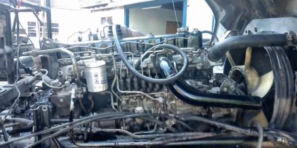 ขายเครื่องเดก้า270ยูโรวันใช้ได้หมดทุกอย่างยกเว้นชาปก้านสูบ2กับสูบ5