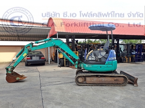 ขาย รถขุด แบคโฮ KOMATSU รุ่น PC30MR-1 ใช้งานมาเพียง 4600 ชม