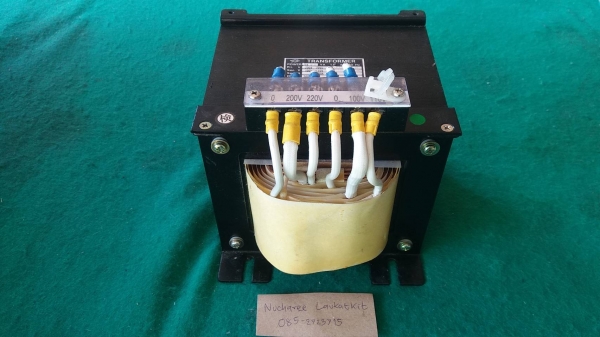 หม้อแปลงไฟ ยี่ห้อ KOBISHI made in Japan แปลงไฟ 200,220v เป็น 100,110v ขนาด 1000 va สภาพดี ใช้งานได้ดีปกติ ราคา 1600 บาทรวมส่งค่ะ มี 3 ตัว