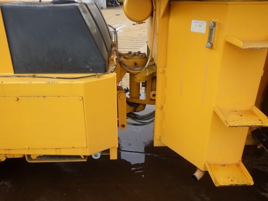 กระเช้าไฟฟ้า GENIE GS2632 # 76285 ยกสูง 7.9 เมตร มือสองญี่ปุ่น