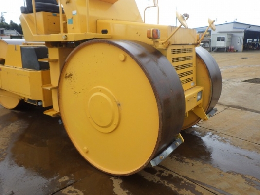 กระเช้าไฟฟ้า GENIE GS2632 # 76285 ยกสูง 7.9 เมตร มือสองญี่ปุ่น