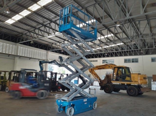 กระเช้าไฟฟ้า GENIE GS2632 # 76285 ยกสูง 7.9 เมตร มือสองญี่ปุ่น