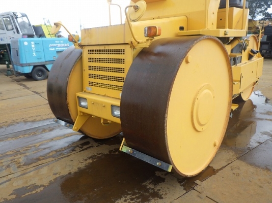 กระเช้าไฟฟ้า GENIE GS2632 # 76285 ยกสูง 7.9 เมตร มือสองญี่ปุ่น