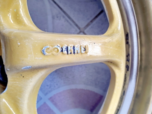 ขายล้อแม็กของ MOMO และ ENKEI เพิ่งมาจากญี่ปุ่่น