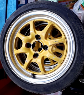 ขายล้อแม็กของ MOMO และ ENKEI เพิ่งมาจากญี่ปุ่่น