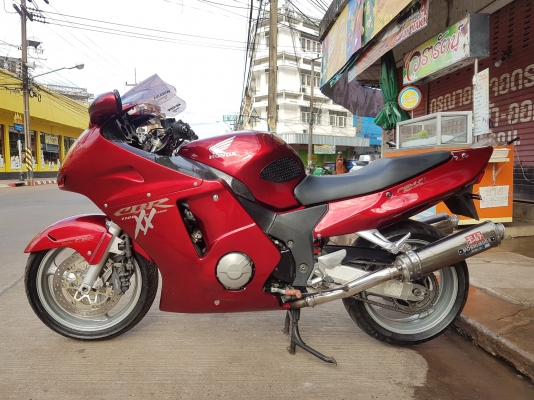 ขายแลกเทิร์นคับ HONDA CBR1100 BLACKBIRD ปี2000 หัวฉีด แต่งสวย อินวอยส์ สรรพสามิตรแท้???? ราคา 89000 
