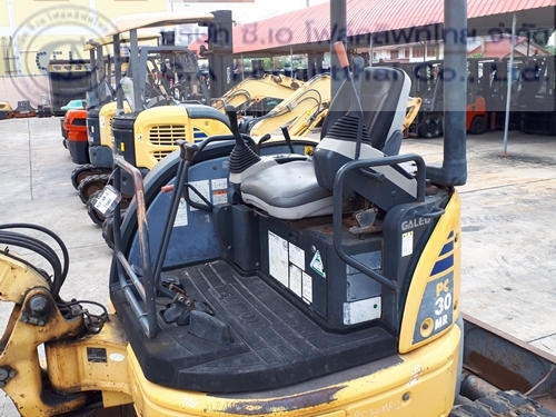 ขาย รถขุด แบคโฮ KOMATSU รุ่น PC30MR-2 คันที่ 3 ใช้งานมาเพียง 2000 ชม