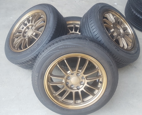 ล้อใหม่RE30 ขอบ15 4รู100-114 ยาง 185/60/15ปี15 ROADSTONE  4 ล้อ