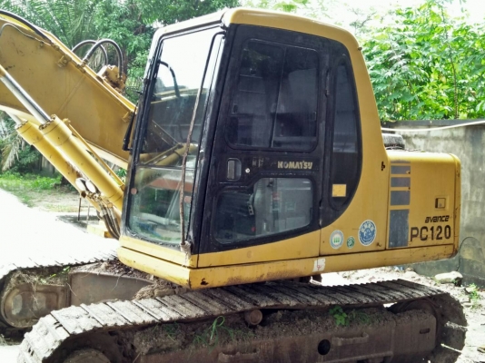 มี VDO ให้ชม.KOMATSU PC120-6E รถเชคนอกระบบดีราคา 900,000 นครศรีธรรมราช