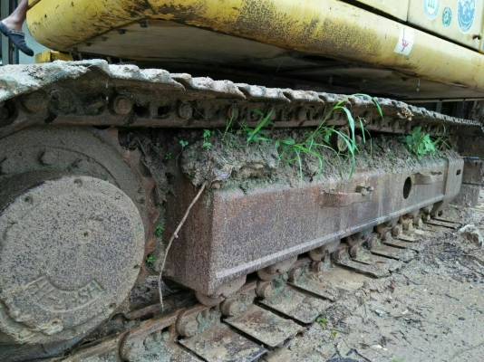 มี VDO ให้ชม.รถแบคโฮ KOMATSU PC120-6 เอกสารชุดจดทะเบียน ระบบไฟเต็ม รถเก่านอก ราคา 900000