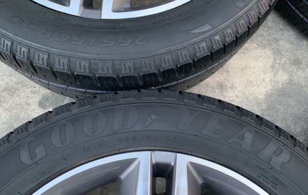 ล้อแม็ก Ford Everest ขอบ 20 พร้อมยาง 265-50-20 Goodyear ปี 16 ดอกยางหนาปึก