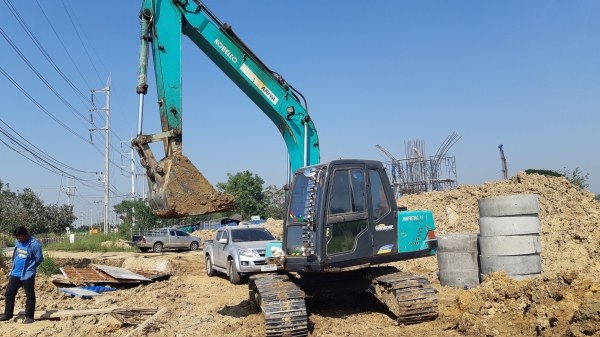 ขายSK120-3มาททรีรถสวยเครื่องเดิมปั้มเดิม